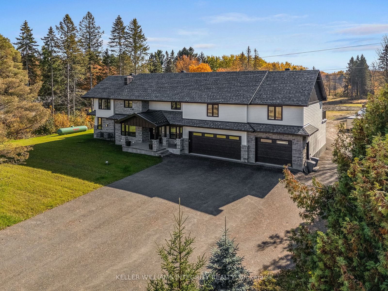 Detached House for sale at 1590 CENTURY Road, Manotick - Kars - Rideau Twp and Area, 8004 - Manotick South to Roger Stevens, K0A 2E0 - MLS: X11282119