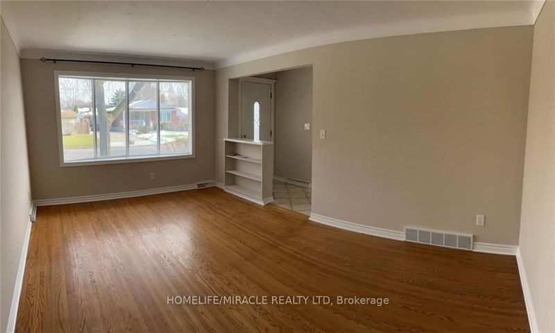 home for lease on 78 Regent Drive