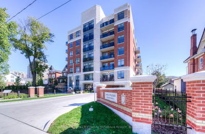 Unit 202 — 399 QUEEN St, Kitchener -  image-0-1