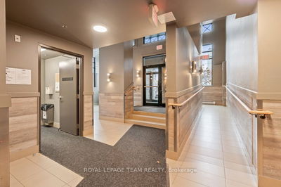 Unit 326 — 429 Kent St, Ottawa Centre - 4103 - Ottawa Centre image-0-2