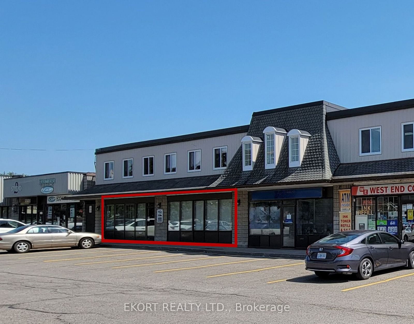 Building at 499 Dundas Street, Quinte West