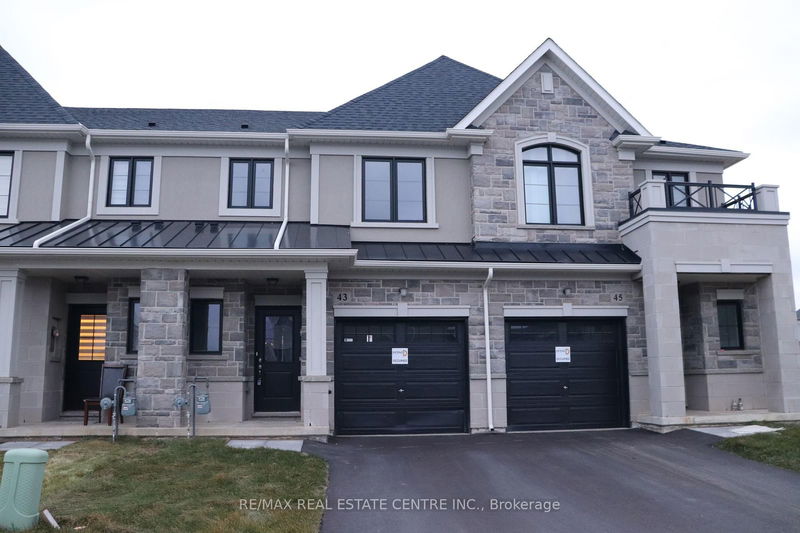 home for lease on 43 Mia Drive