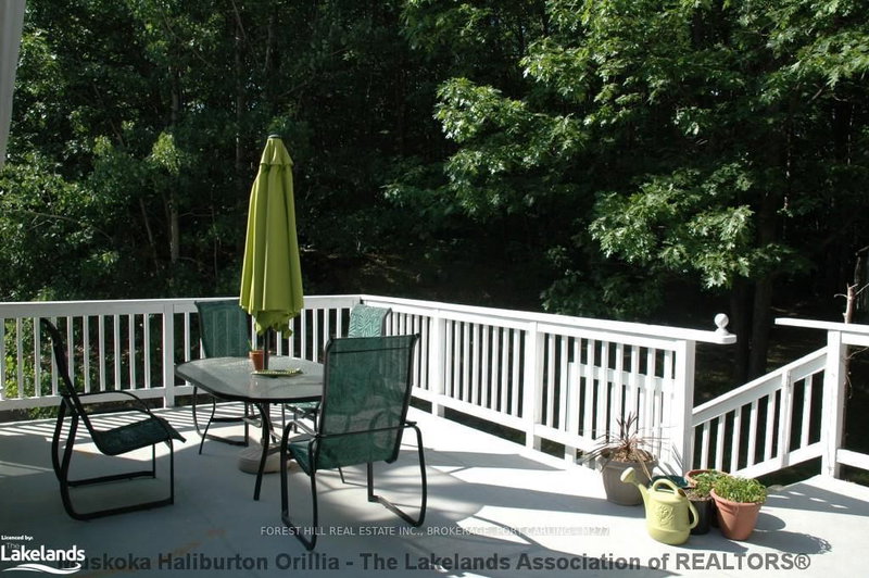 9 INDIAN Cres, Muskoka Lakes, P0B 1J0 | Image 3