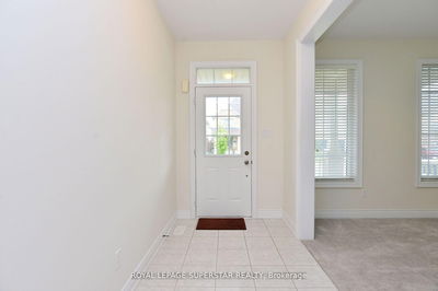 7724 Black Maple Dr, Niagara Falls - Brown image-0-2
