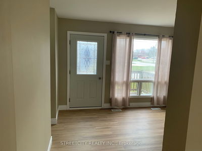 Unit A — 140 SYMES St, Southwest Middlesex - Glencoe image-0-4