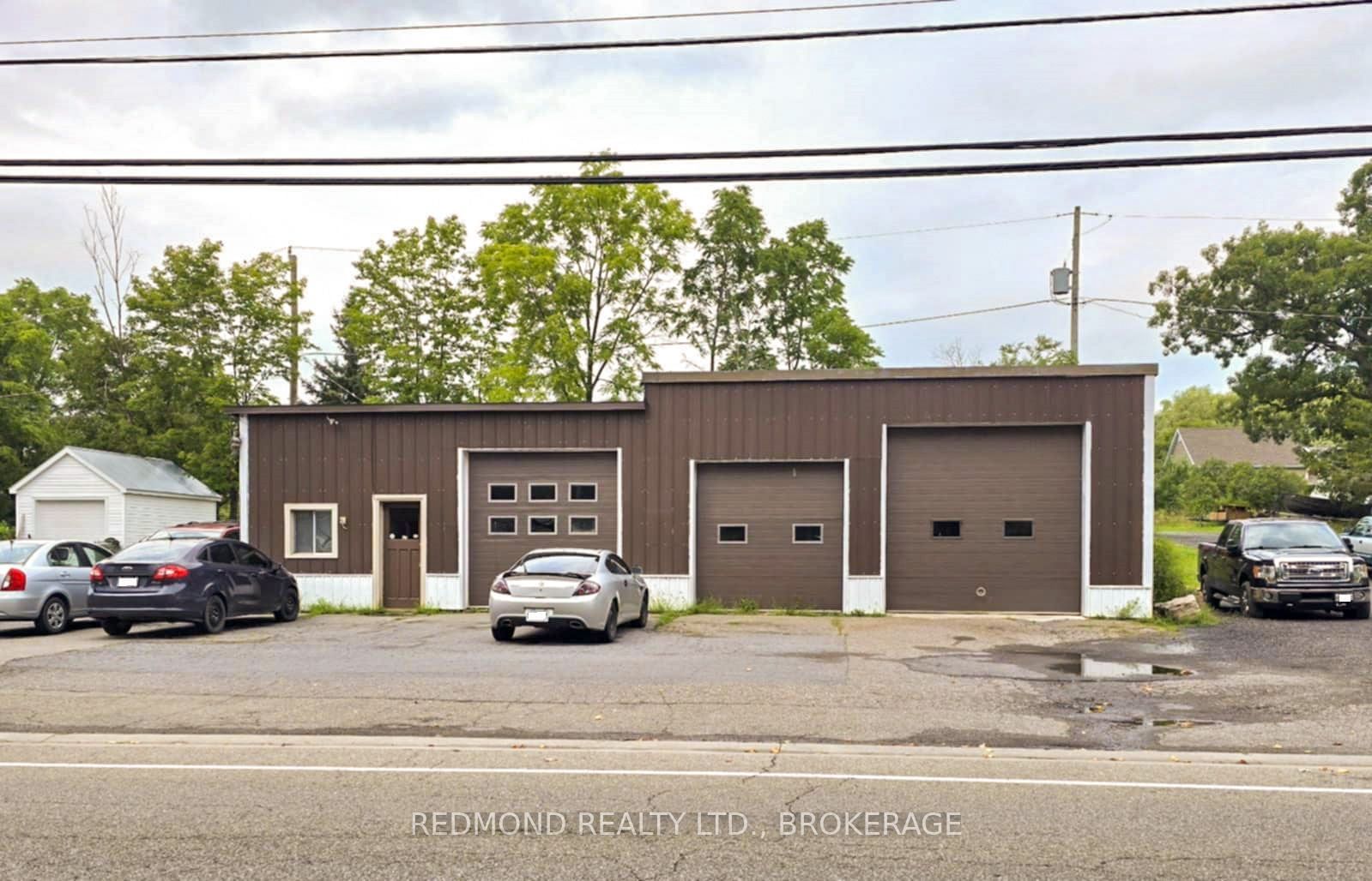 Building at 610 King Street, Gananoque, 821 - Gananoque