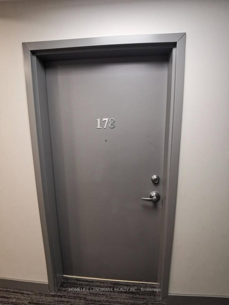 178 - 258A Sunview St, Waterloo, N2L 3V9 | Image 2