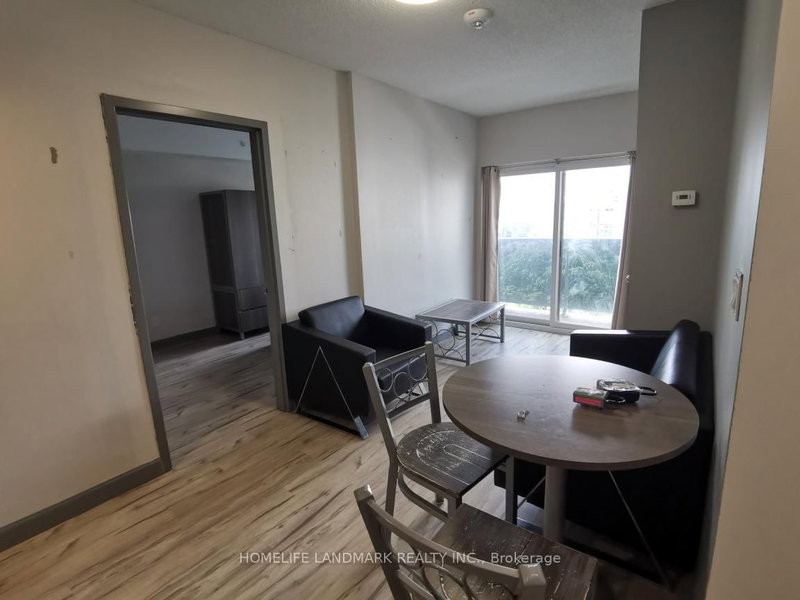 178 - 258A Sunview St, Waterloo, N2L 3V9 | Image 3