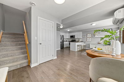 Unit 208 — 440 Lonsberry Dr, Cobourg - Cobourg image-0-4