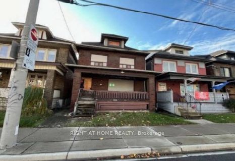 home for sale on 558 Cannon Street E