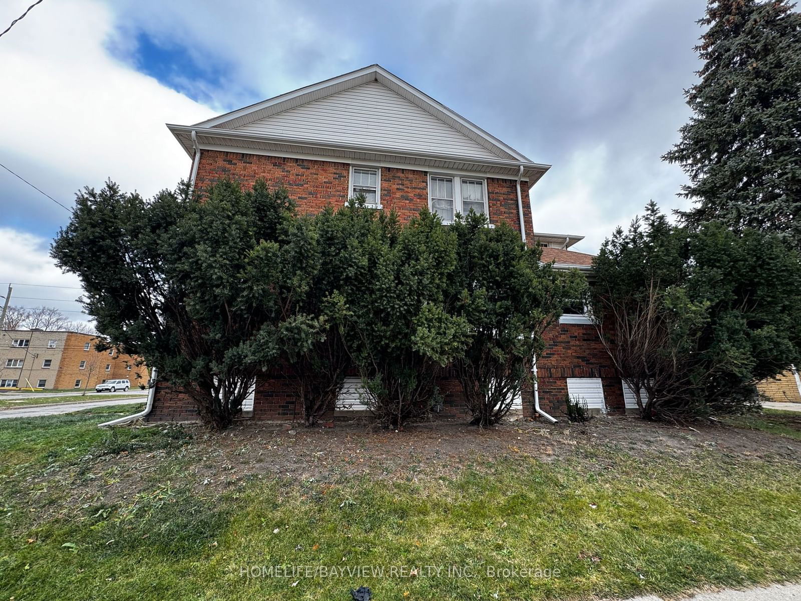 Semi-Detached House sold at 589 Giles Boulevard, Windsor, N9A 6H8 - MLS: X11821571