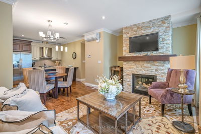 Unit 2 — 233 KING St, Niagara-on-the-Lake - 101 - Town image-0-2