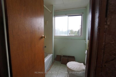 7771 LAWRENCE Street — more photos