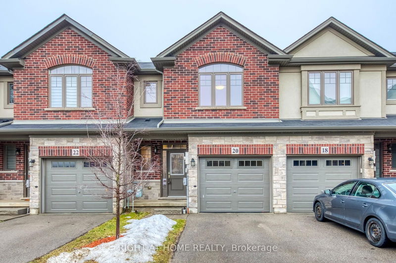 home for lease on 20 Farley Lane