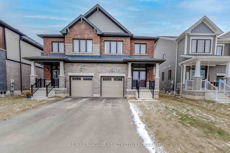 42 Sunflower Cres, Thorold, L3B 0L3 | Image 3