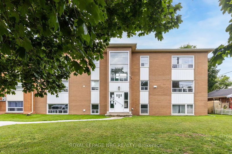 home for lease on Unit 4E-3-5 Olive Street