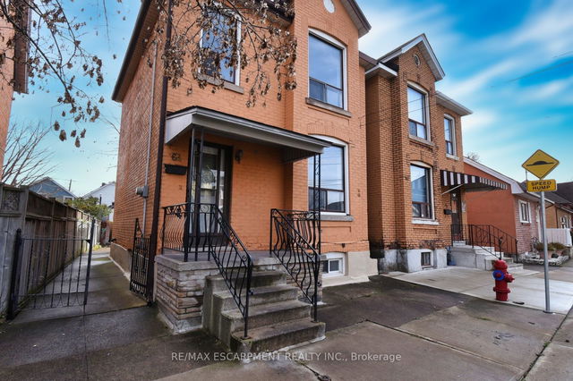 64 Crooks Street