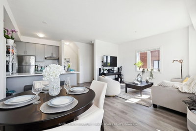 Unit 61 — 590 North Service Road — photo 5