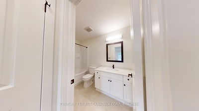 Unit 121 — 1960 Evans Blvd, London - South U image-0-4