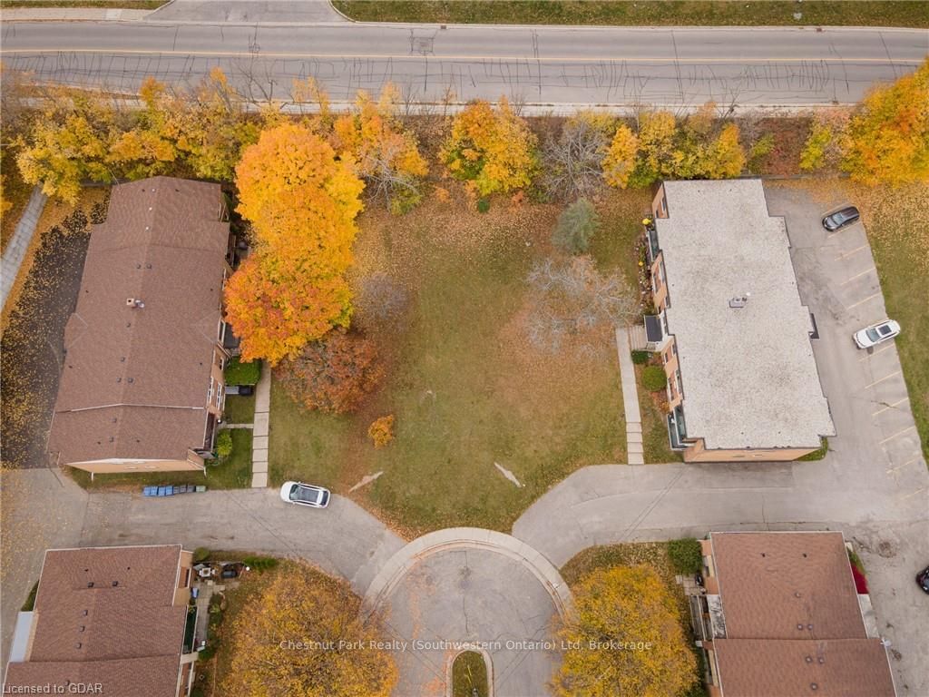 Building at 106 SUNNYLEA Crescent, Guelph, Waverley