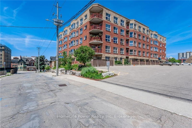 home for sale on 404-20 ST GEORGE Street