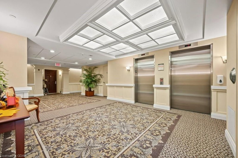 C305 - 65 BAYBERRY Dr, Guelph, N1G 5K8 | Image 3