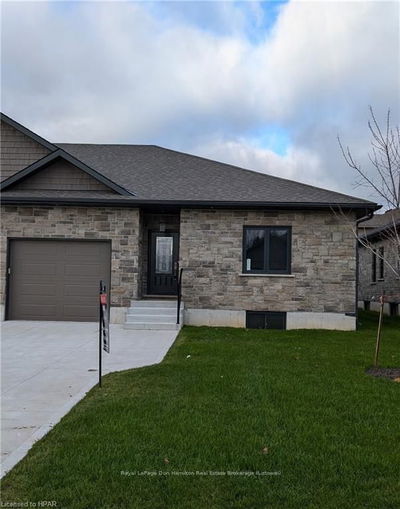274 QUEEN St, North Perth - Elma Twp image-0-2