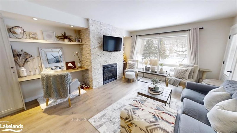 52-308 - 1235 DEERHURST Dr, Huntsville, P1H 2E8 | Image 2