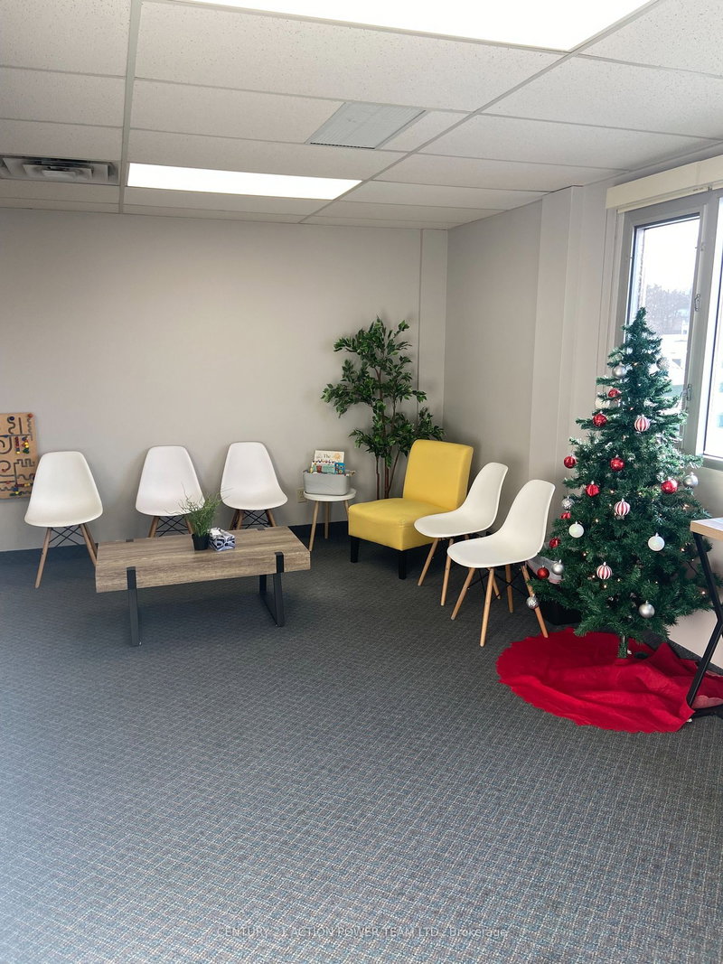 7B - 1420 Youville Dr, Orleans, K1C 7B3 | Image 3