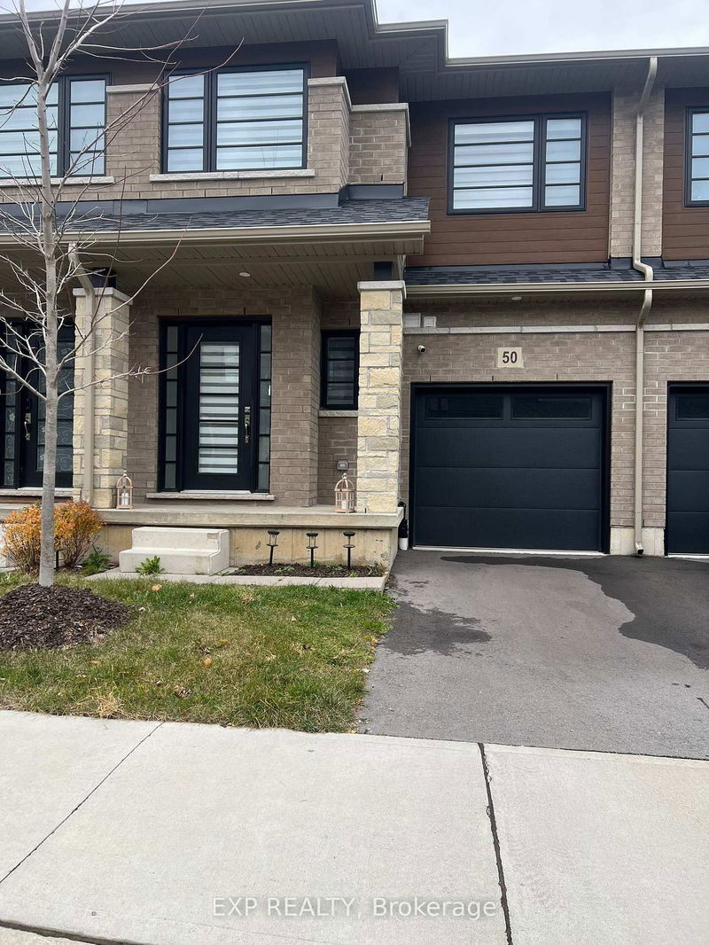 home for lease on 50-520 Grey Street