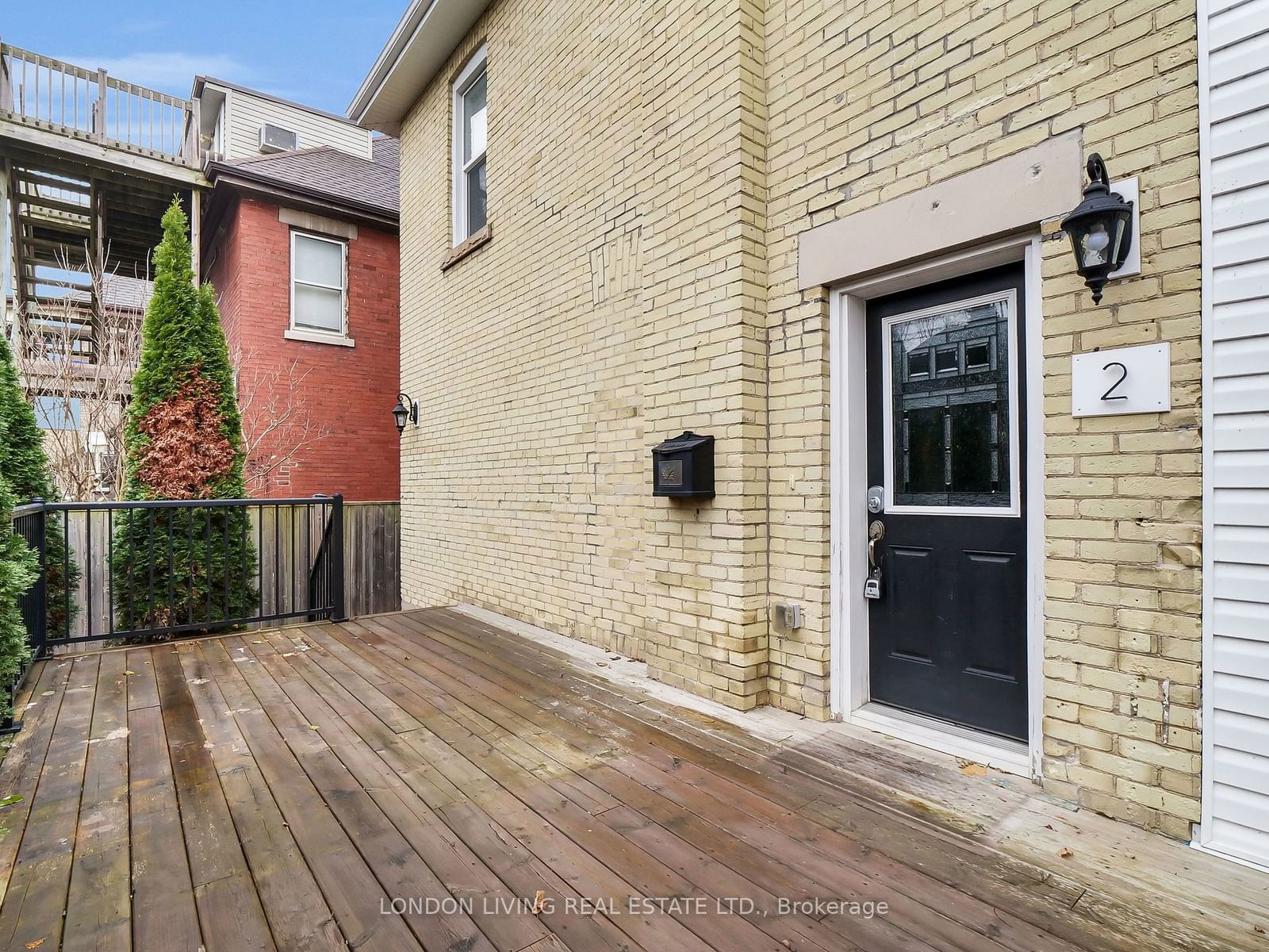 Detached House for lease at 15 Beaconsfield Avenue, London, South F, N6C 1B6 - MLS: X11823676