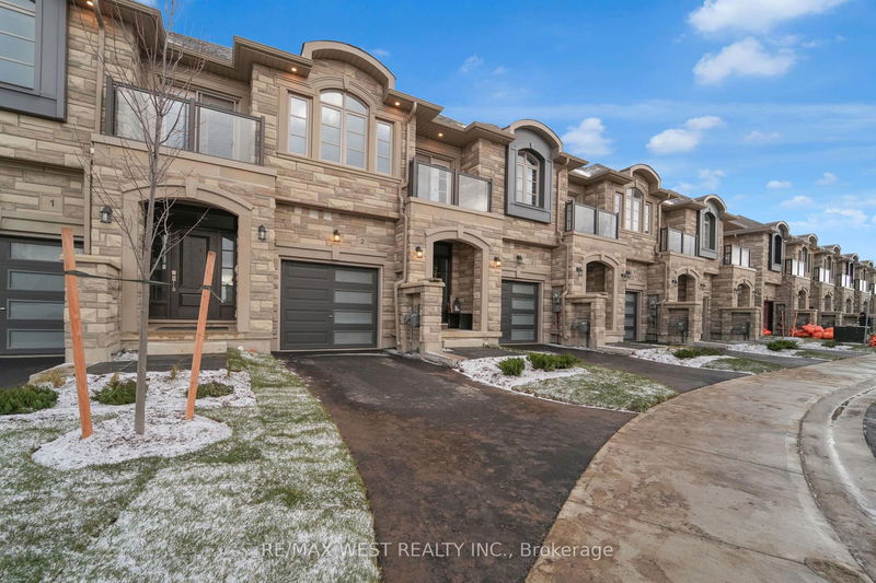home for sale on 2-675 VICTORIA Road N