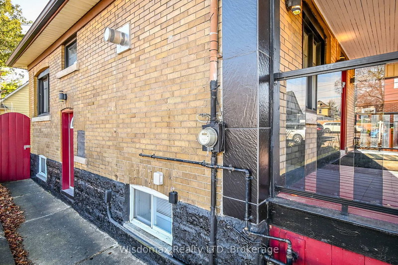 5060 Ontario Ave, Niagara Falls, L2E 3R9 | Image 3