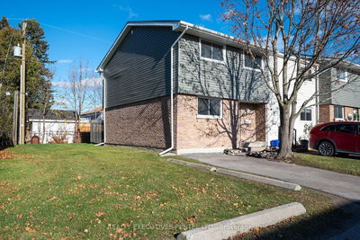 Unit D5 — 400 Westwood Dr, Cobourg - Cobourg image-0-3