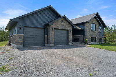 2263 Victoria Dr, Prince Edward County - Ameliasburgh