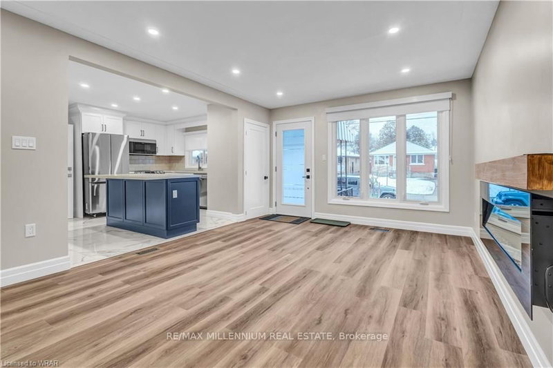 168 Glen Rd, Kitchener, N2M 3G2 | Image 3