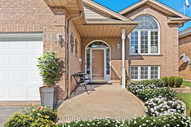 home for sale on 24 Quaker Road