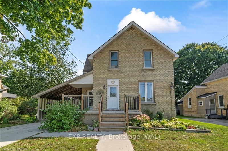 home for sale on 213 3RD Avenue
