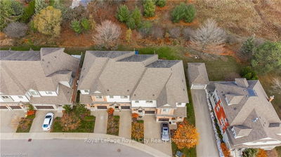 Unit 13 — 146 DOWNEY Rd, Guelph - Kortright Hills image-0-2