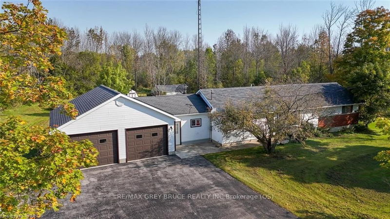 873 14TH St, Georgian Bluffs - Georgian Bluffs image-0-0