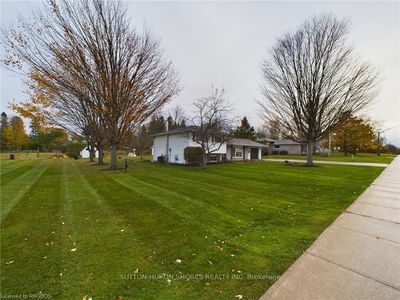 10 SMITH St, Kincardine - Kincardine image-0-2