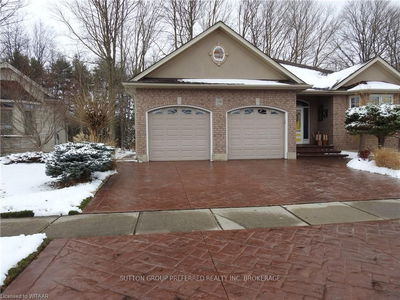 138 EASTVIEW Ave, Woodstock - Woodstock - North image-0-3