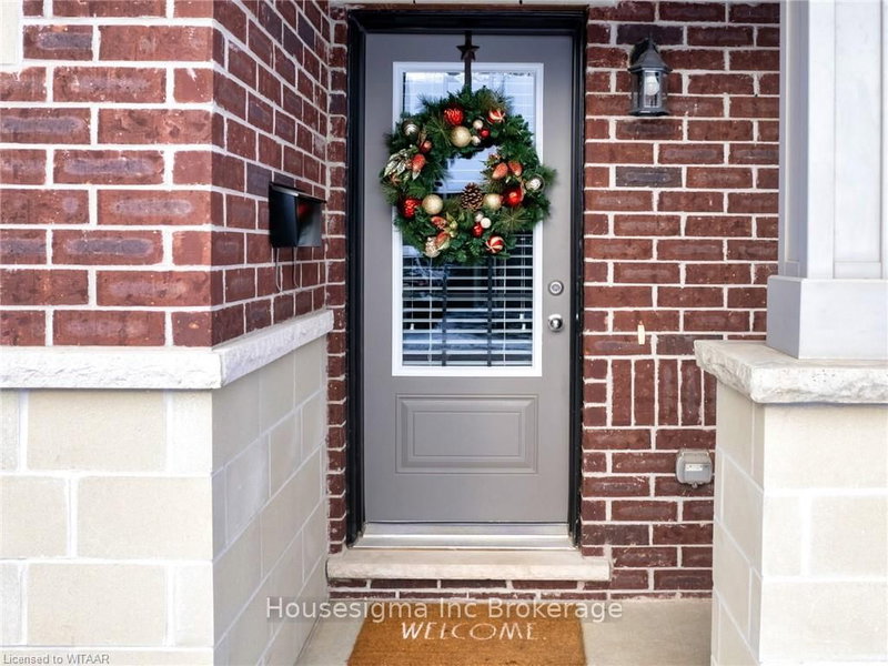 3 - 35 CHATFIELD St, Ingersoll, N5C 0B3 | Image 2