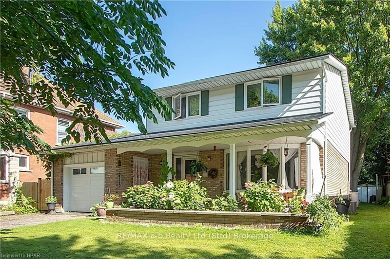 home for sale on 166 COBOURG Street