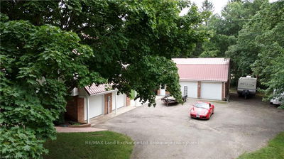 84332 MCNABB Line, Huron East -  image-0-4