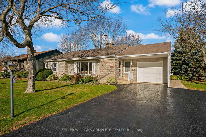 home for sale on 625 Sugarloaf Street S