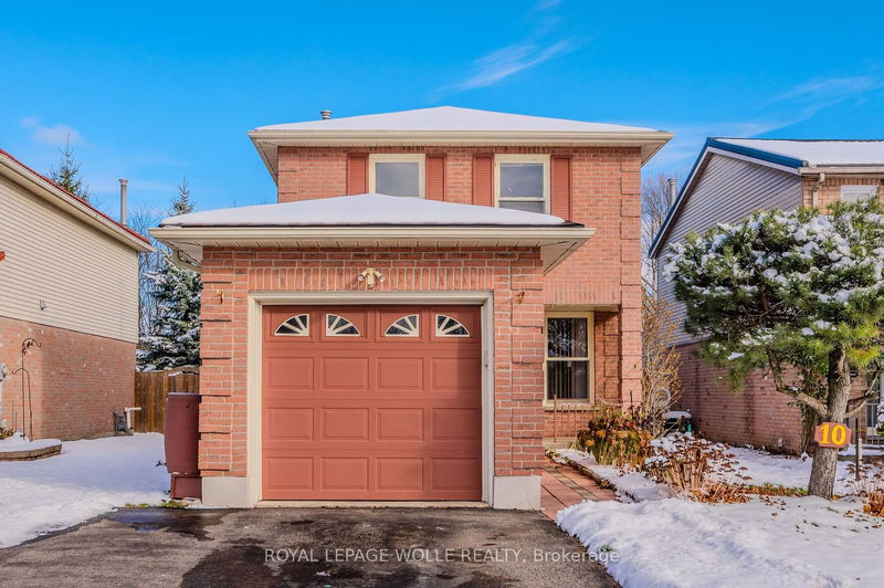 home for sale on 10 Fenwick Court