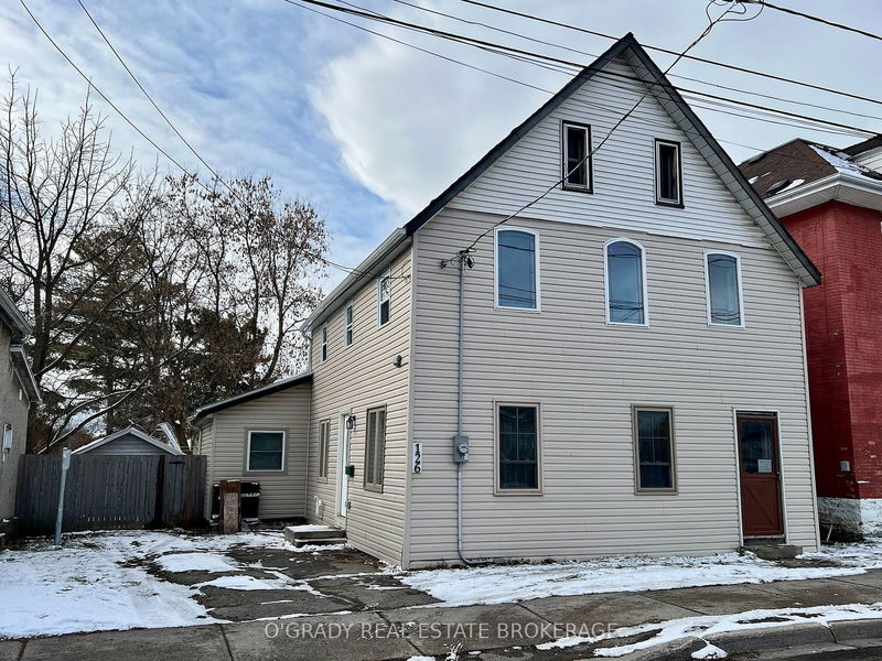 126 Perth St, Brockville - 810 - Brockville image-0-0