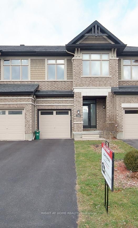 home for lease on 132 Mattingly Way