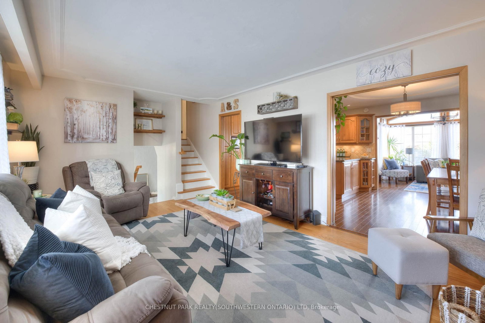 Listing Image 13